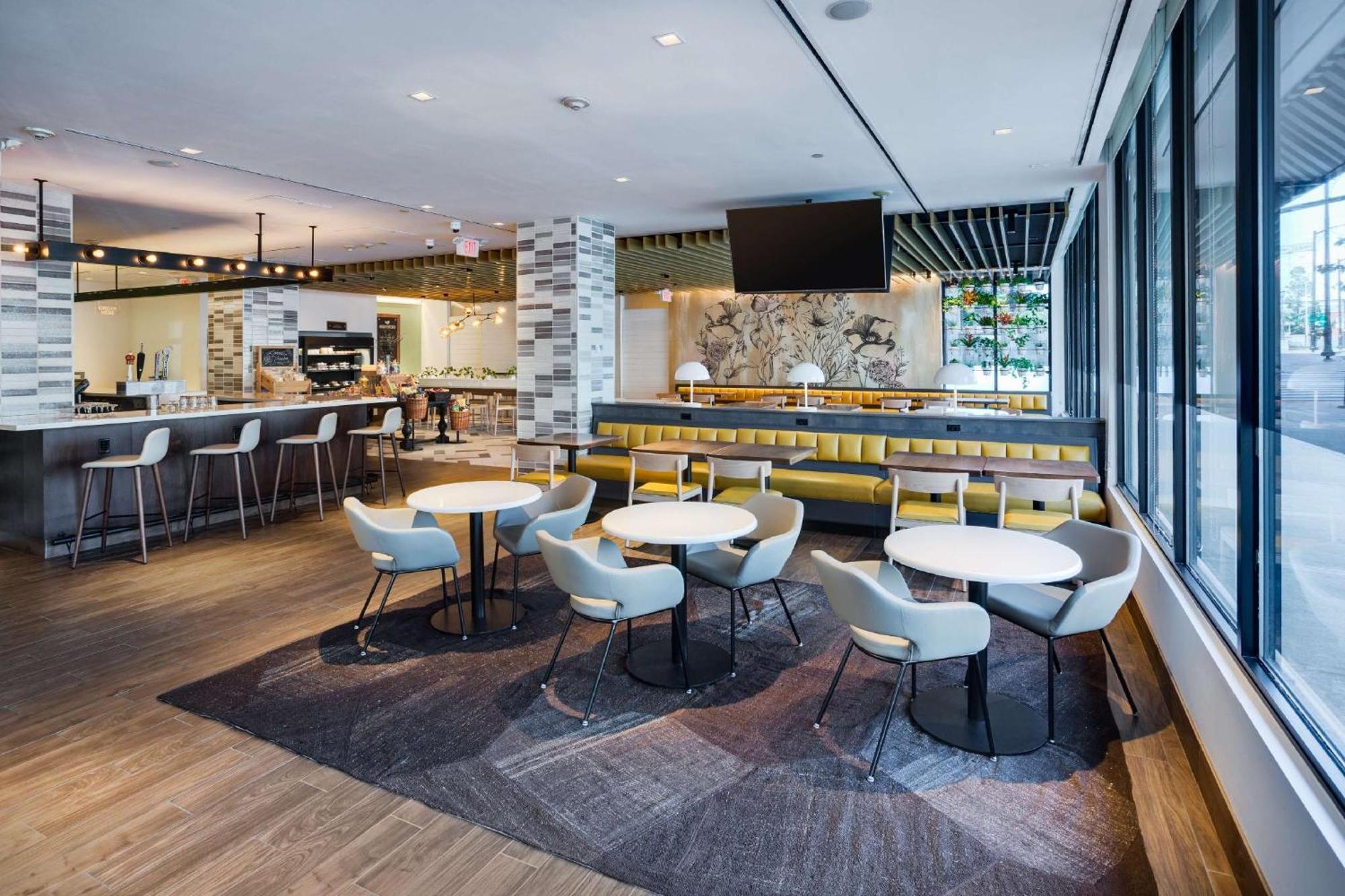 מלון Doubletree By Hilton Hartford Downtown מראה חיצוני תמונה