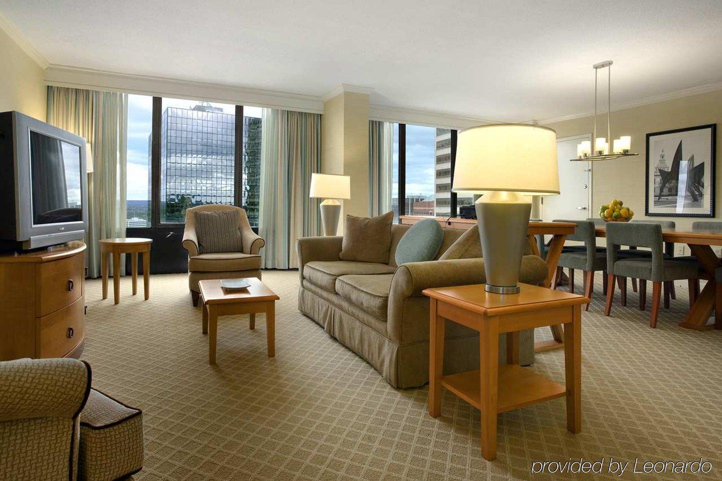 מלון Doubletree By Hilton Hartford Downtown חדר תמונה